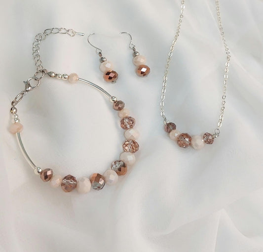 Beading Workshop by Shanika (11/07/2025, 4:00PM - 6:00PM)