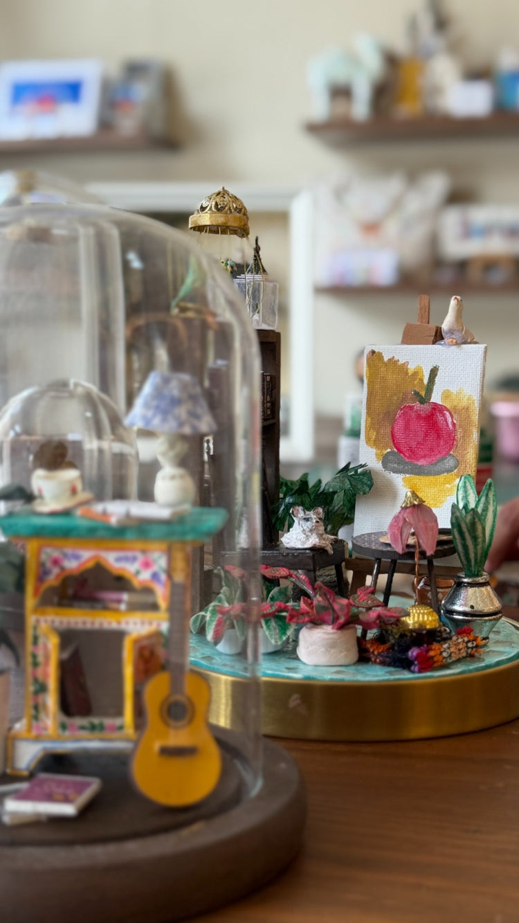 Hope Inside a Frame – Miniature Workshop by KclayMade (11/10/2025, 12:00 PM – 2:30 PM)