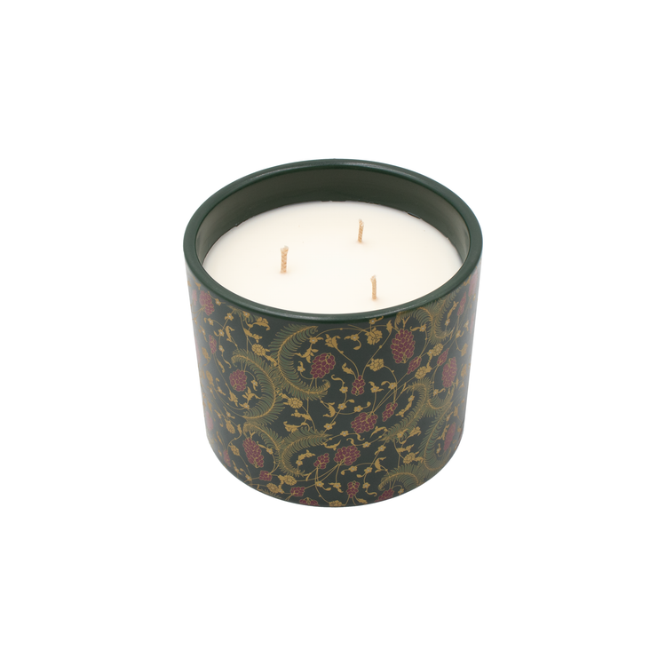 Dalu x Wadha Mohsin Al-Athba Candle Bahama Breeze