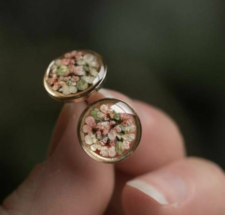 Jewellery Making Workshop with UV Resin by Rida (31/01/2026, 3:00 PM – 5:00 PM)