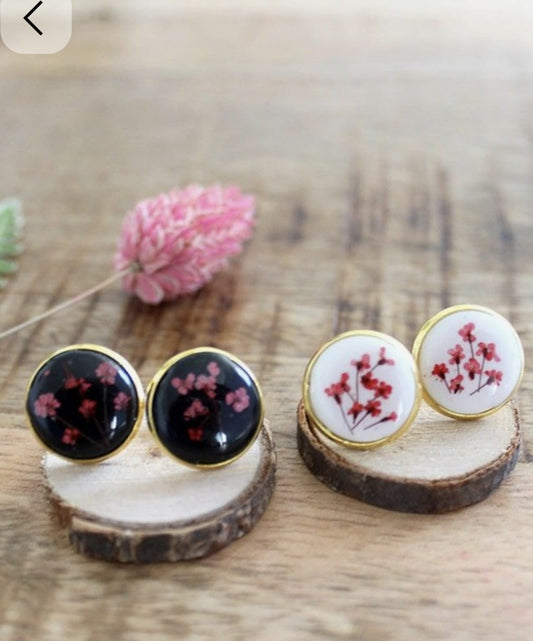 Jewellery Making Workshop with UV Resin by Rida (31/01/2026, 3:00 PM – 5:00 PM)