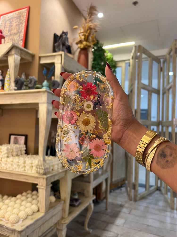 Resin Art Workshop by Jacintha (25/04/2026, 12:30 PM – 2:30 PM)